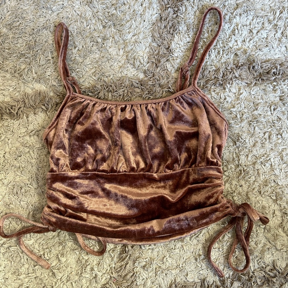 Bronze crop top